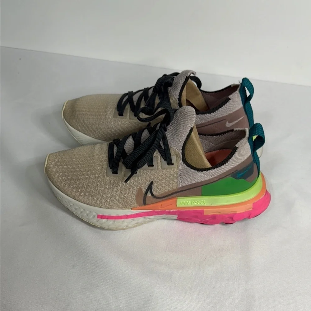 Nike Women's Athletic Shoes - Beige, Pink, Green